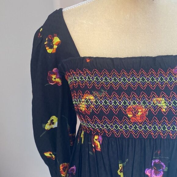 EUC Urban Outfitters Smoked Dress(size XS) - Picture 4 of 12